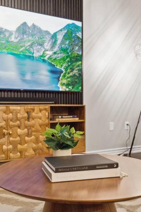 Barrie Luxe, Pool Table 6 Bedroom 6 Ba Custom Design A+ Location Exteriér fotografie