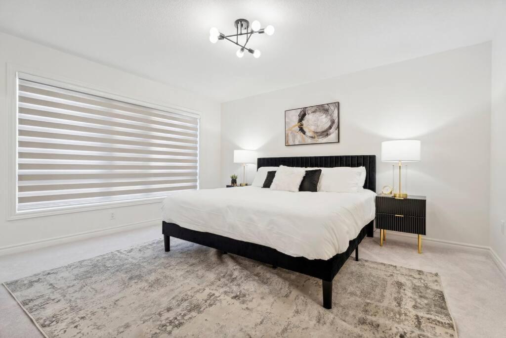 Barrie Luxe, Pool Table 6 Bedroom 6 Ba Custom Design A+ Location Exteriér fotografie